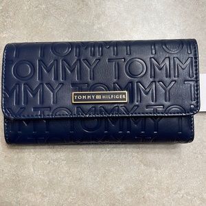Tommy Hilfiger Wallet